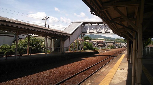 西岩国駅