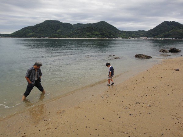 折古の浜