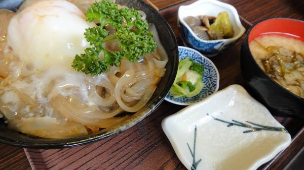 イカ漬け丼 蔵八