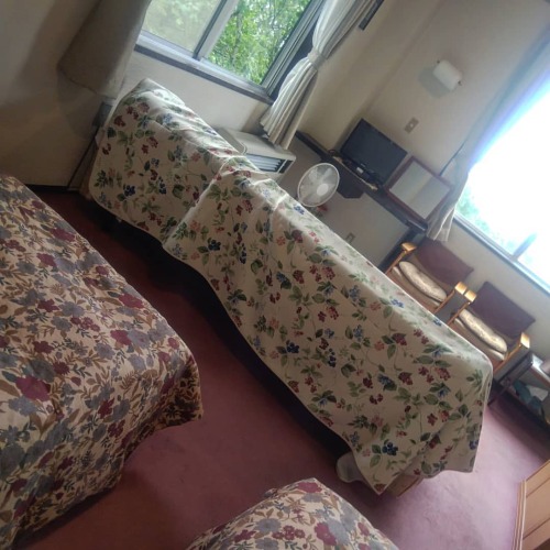 Thumbnail of post image 143