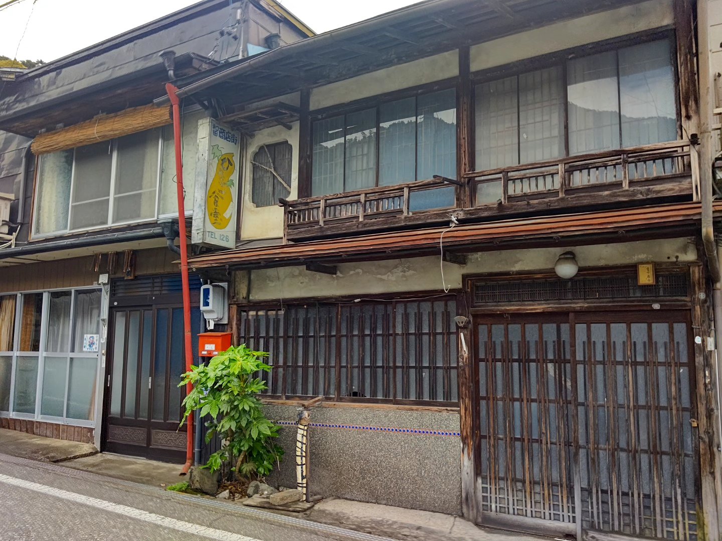 Thumbnail of post image 178